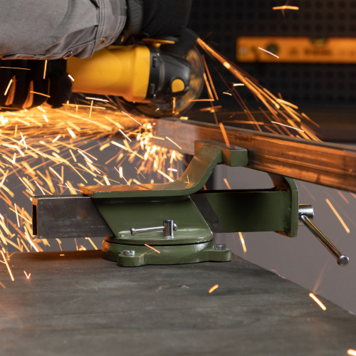 Тиски слесарные, 150мм, стальные, поворотные. Сибртех фото 7 Тиски слесарные, 150мм, стальные, поворотные. Сибртех фото 7